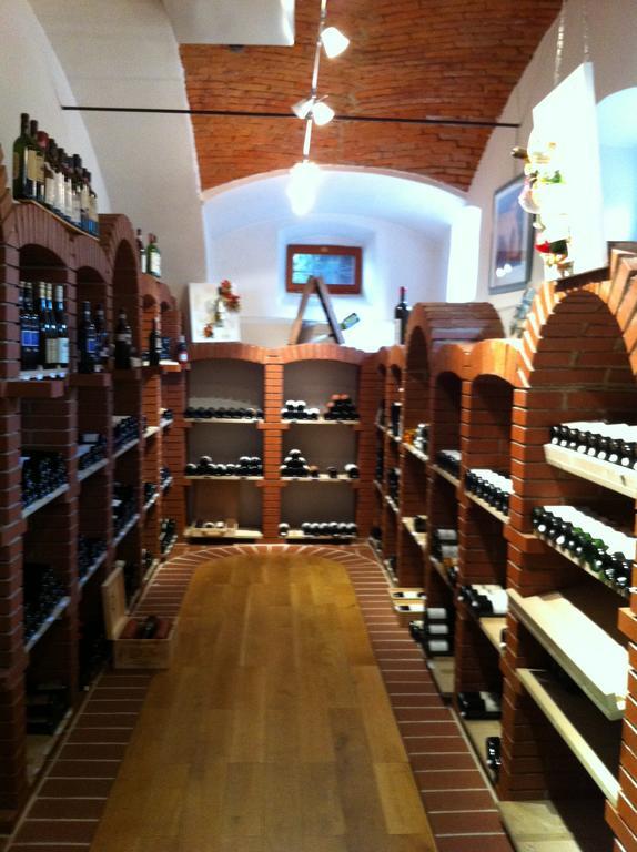 Maurer Gasthof-Vinothek Gleisdorf Exterior photo