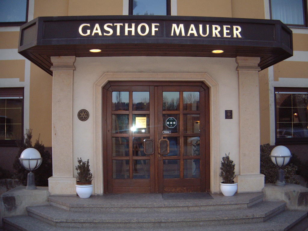 Maurer Gasthof-Vinothek Gleisdorf Exterior photo